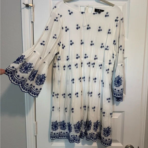 Lulus | Dresses | Lulus Cream And Blue Floral Long Sleeve Dress | Poshmark Lulus | Dresses | Lulus Cream And Blue Floral Long Sleeve Dress | Poshmark